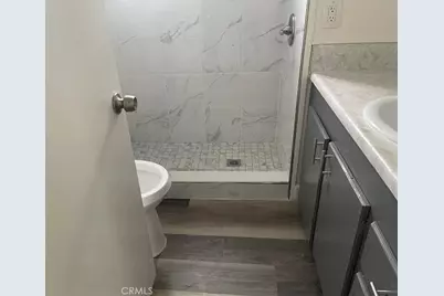 3929 5th Street #18, Santa Ana, CA 92703 - Photo 9