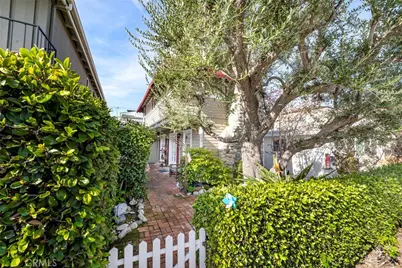 209 Ruby, Newport Beach, CA 92662 - Photo 3