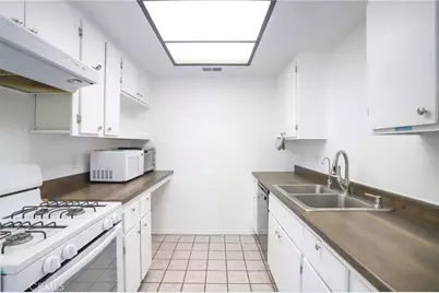 13931 Spring Water Court #16, Garden Grove, CA 92843 - Photo 11