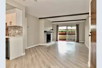 2805 E East 3rd Street #6, Long Beach, CA 90814 - Photo 11