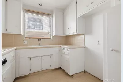 2060 E 3rd Street #3, Long Beach, CA 90814 - Photo 25