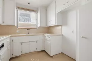 2060 E 3rd St, Long Beach, CA 90814 - Photo 25