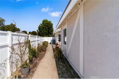 2 Darwin, Irvine, CA 92620 - Photo 23