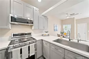 7414 Western Bay Dr, Buena Park, CA 90621 - Photo 9