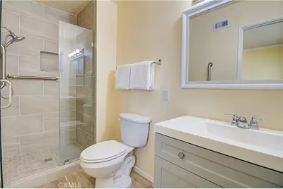 393 N Clinton, Orange, CA 92867 - Photo 13