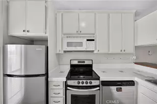 6151 Orange Street, Los Angeles, CA 90048 - Photo 9