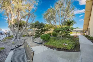 13701 Alderwood Ln, Seal Beach, CA 90740 - Photo 45