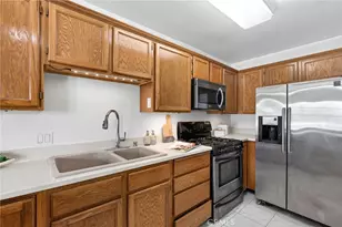 2529 California Ave, Signal Hill, CA 90755 - Photo 9