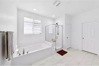 9521 Venetian, Jurupa Valley, CA 92509 - Photo 35