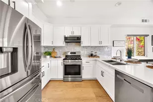 3822 Clayton Ave, Los Angeles, CA 90027 - Photo 9