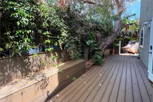 990 Trabuco, Costa Mesa, CA 92627 - Photo 31