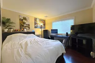 990 Trabuco, Costa Mesa, CA 92627 - Photo 29