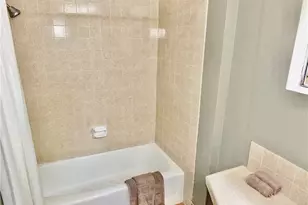 336 Eliot Ln, Long Beach, CA 90814 - Photo 15