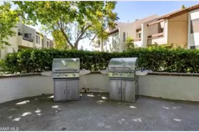 1712 Sinaloa #105, Simi Valley, CA 93065 - Photo 11