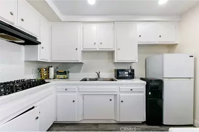 245 E Artesia, Long Beach, CA 90805 - Photo 13
