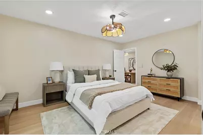 2801 Adriatic Avenue, Long Beach, CA 90810 - Photo 17
