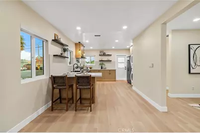 2801 Adriatic Avenue, Long Beach, CA 90810 - Photo 13