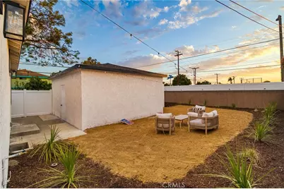 2801 Adriatic Avenue, Long Beach, CA 90810 - Photo 29