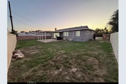 1748 S Norfolk Ln, Anaheim, CA 92802 - Photo 15