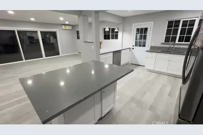 1748 S Norfolk Ln, Anaheim, CA 92802 - Photo 7