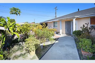 14902 Purdy, Midway City, CA 92655 - Photo 3