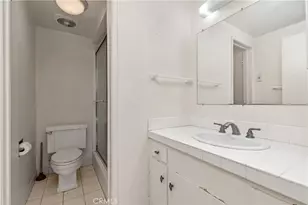 359 361 Roswell, Long Beach, CA 90814 - Photo 23