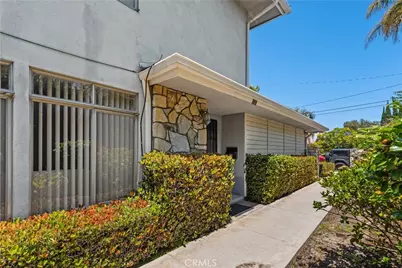 359 361 Roswell, Long Beach, CA 90814 - Photo 5