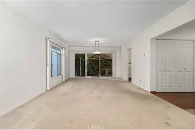 359 361 Roswell, Long Beach, CA 90814 - Photo 9