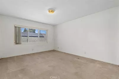 359 361 Roswell, Long Beach, CA 90814 - Photo 25