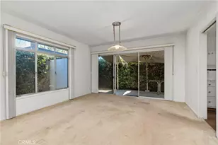 359 361 Roswell, Long Beach, CA 90814 - Photo 11