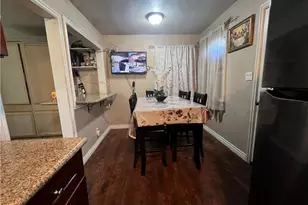 18044 Valencia, Fontana, CA 92335 - Photo 11
