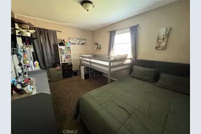 18044 Valencia, Fontana, CA 92335 - Photo 5