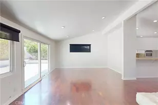 20703 Collins St, Woodland Hills, CA 91367 - Photo 5