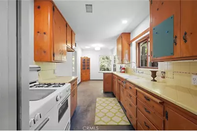 2310 Poinsettia, Santa Ana, CA 92706 - Photo 25