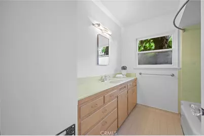2310 Poinsettia, Santa Ana, CA 92706 - Photo 41