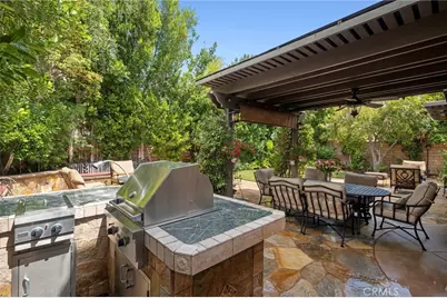 5 Franklin, Irvine, CA 92620 - Photo 5