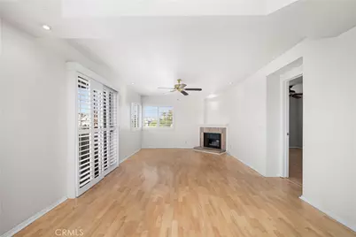 535 W 4th #311, Long Beach, CA 90802 - Photo 3
