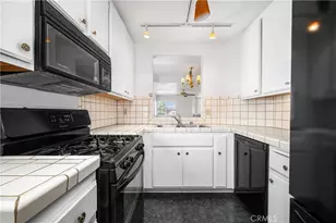 535 W 4th, Long Beach, CA 90802 - Photo 23