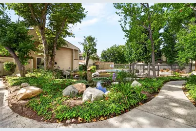 5475 Twin Lakes, Cypress, CA 90630 - Photo 23
