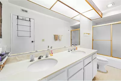 1140 E Ocean #228, Long Beach, CA 90802 - Photo 11