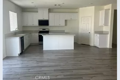 7561 Baerss Road, Riverside, CA 92507 - Photo 9