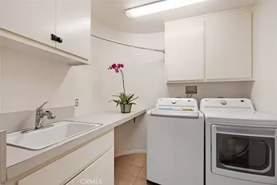 341 S Meadows, Manhattan Beach, CA 90266 - Photo 41