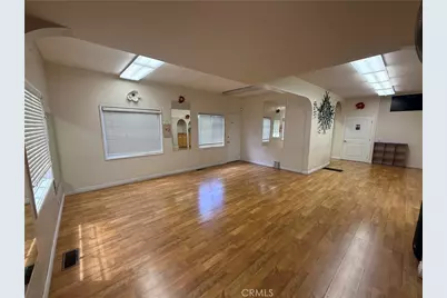 220 W Cypress, Anaheim, CA 92805 - Photo 5