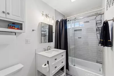 1600 W 80th Street, Los Angeles, CA 90047 - Photo 11