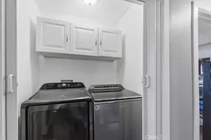 1600 W 80th St, Los Angeles, CA 90047 - Photo 21