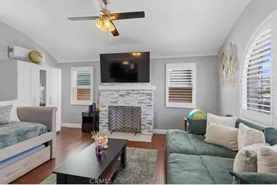 1600 W 80th Street, Los Angeles, CA 90047 - Photo 5