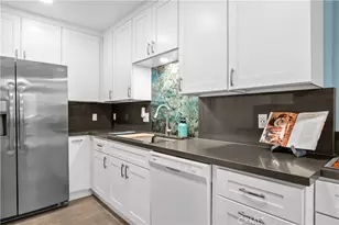 333 Junipero Ave, Long Beach, CA 90814 - Photo 25