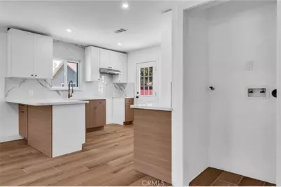 3516 Montclair Street, Los Angeles, CA 90018 - Photo 11
