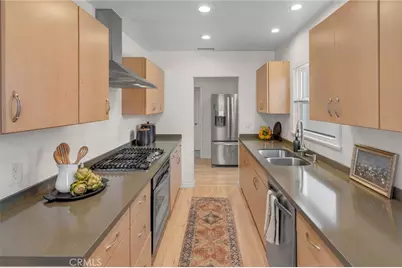 3931 E De Ora Way, Long Beach, CA 90815 - Photo 11