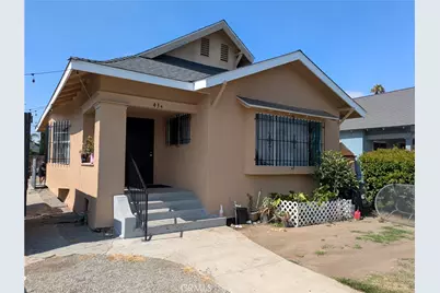 434 W 48th Street, Los Angeles, CA 90037 - Photo 1
